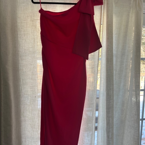 One shoulder dress - Picture 2 of 2